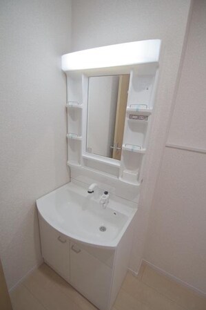 クレイドルガーデン厚木市山際第26の物件内観写真